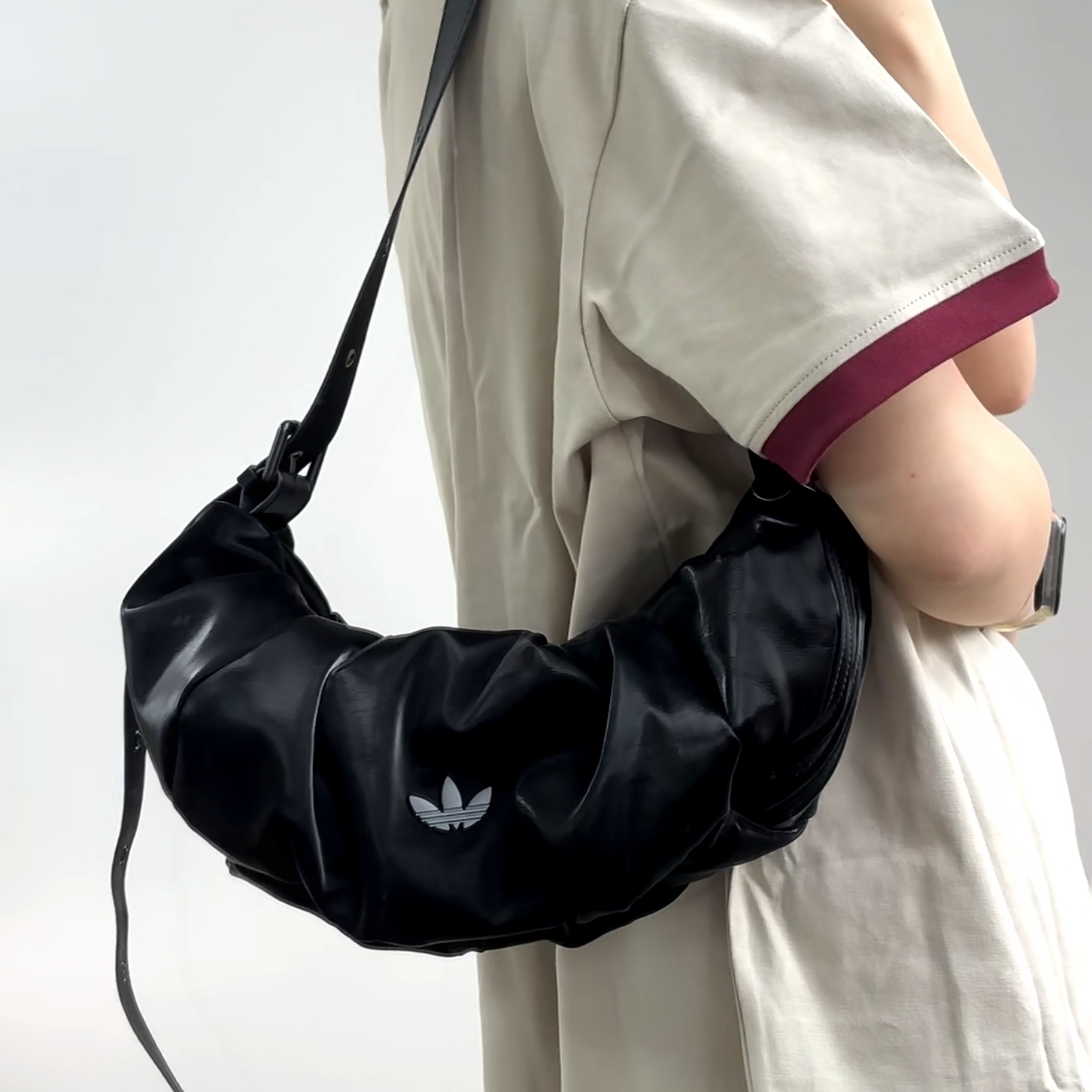 Nwot Adidas Women's Black Cloud Pu Shoulder Bag
